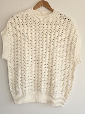 LOFT Cream Open-Knit Sleeveless Sweater Top Vest Large Classic Costal